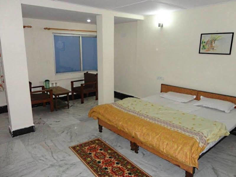 Treebo Trend Mayur Masuri Exterior foto